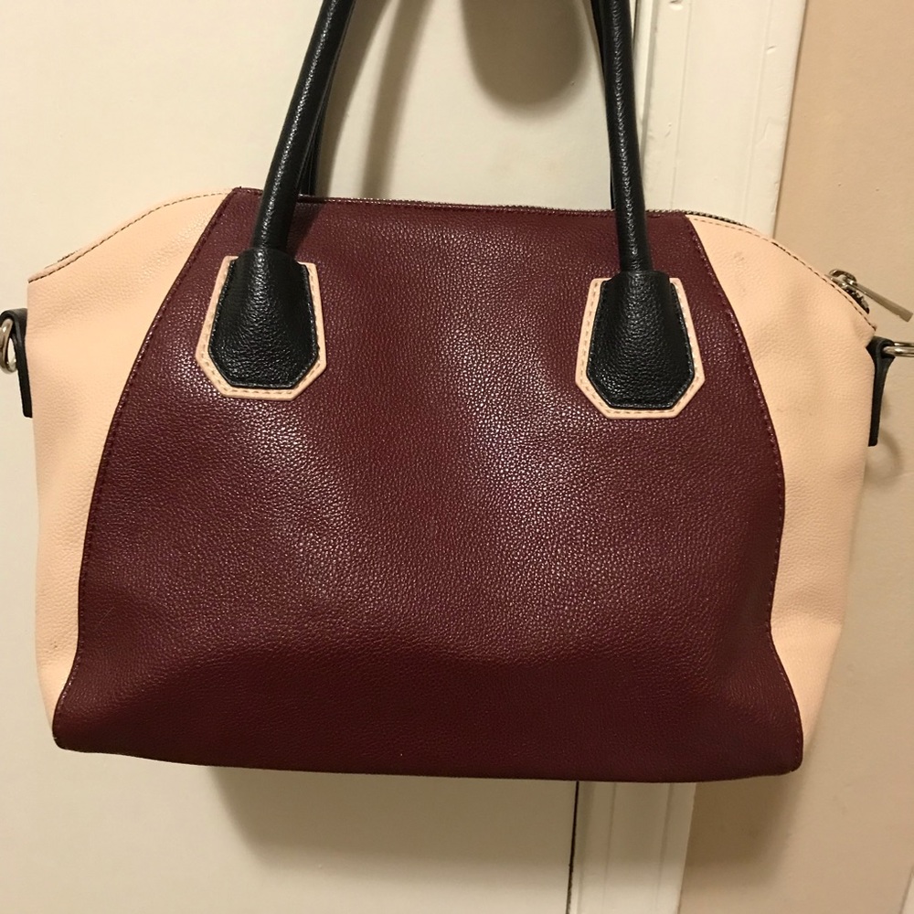 EXPRESS Medium Size Handbag
